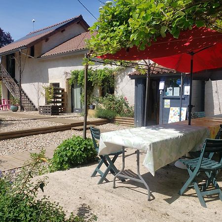 Fenetre Sur Loire Panzió Iguerande Kültér fotó
