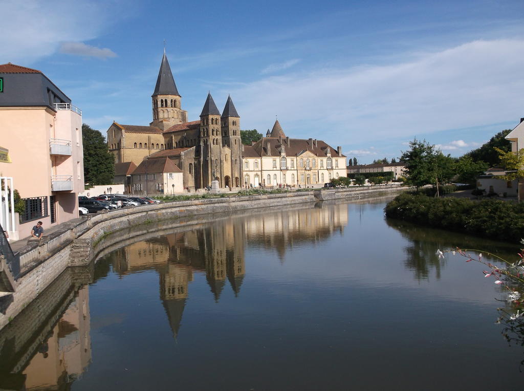 Fenetre Sur Loire Panzió Iguerande Kültér fotó