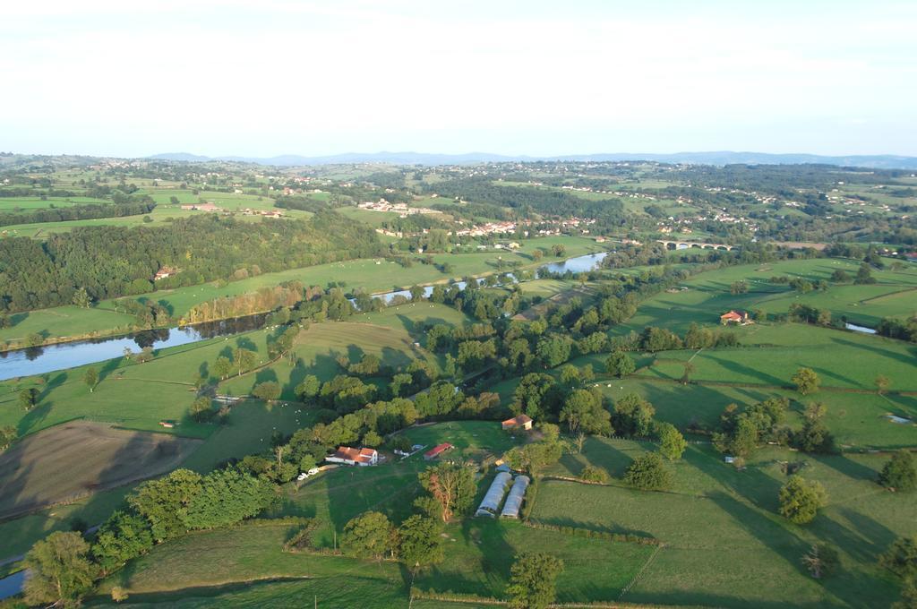 Fenetre Sur Loire Panzió Iguerande Kültér fotó